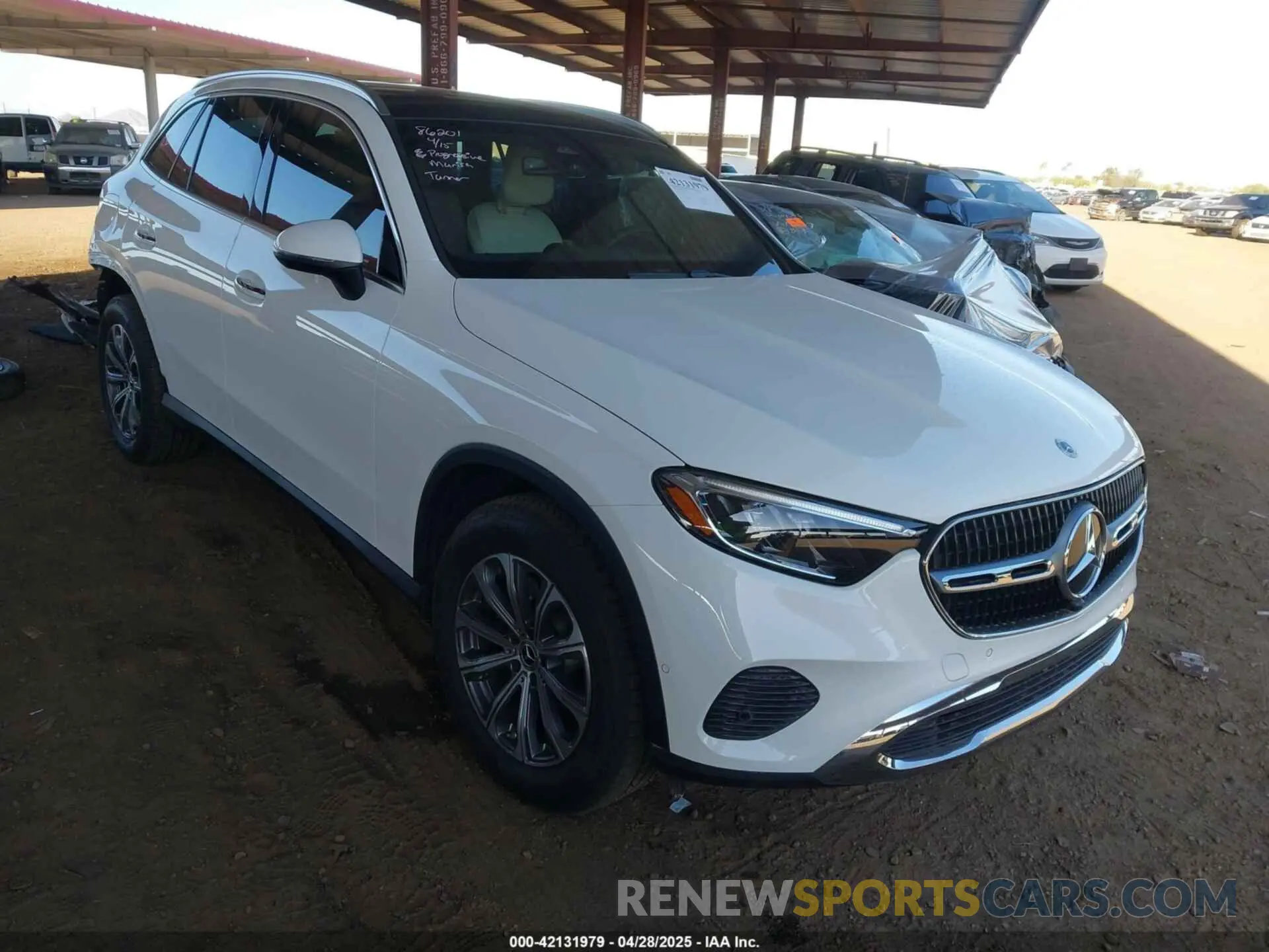 1 Photograph of a damaged car W1NKM4GB3SF274362 MERCEDES-BENZ GLC 300 2025