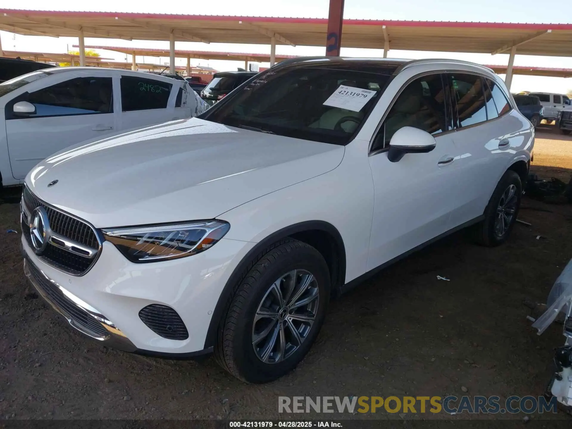 2 Photograph of a damaged car W1NKM4GB3SF274362 MERCEDES-BENZ GLC 300 2025
