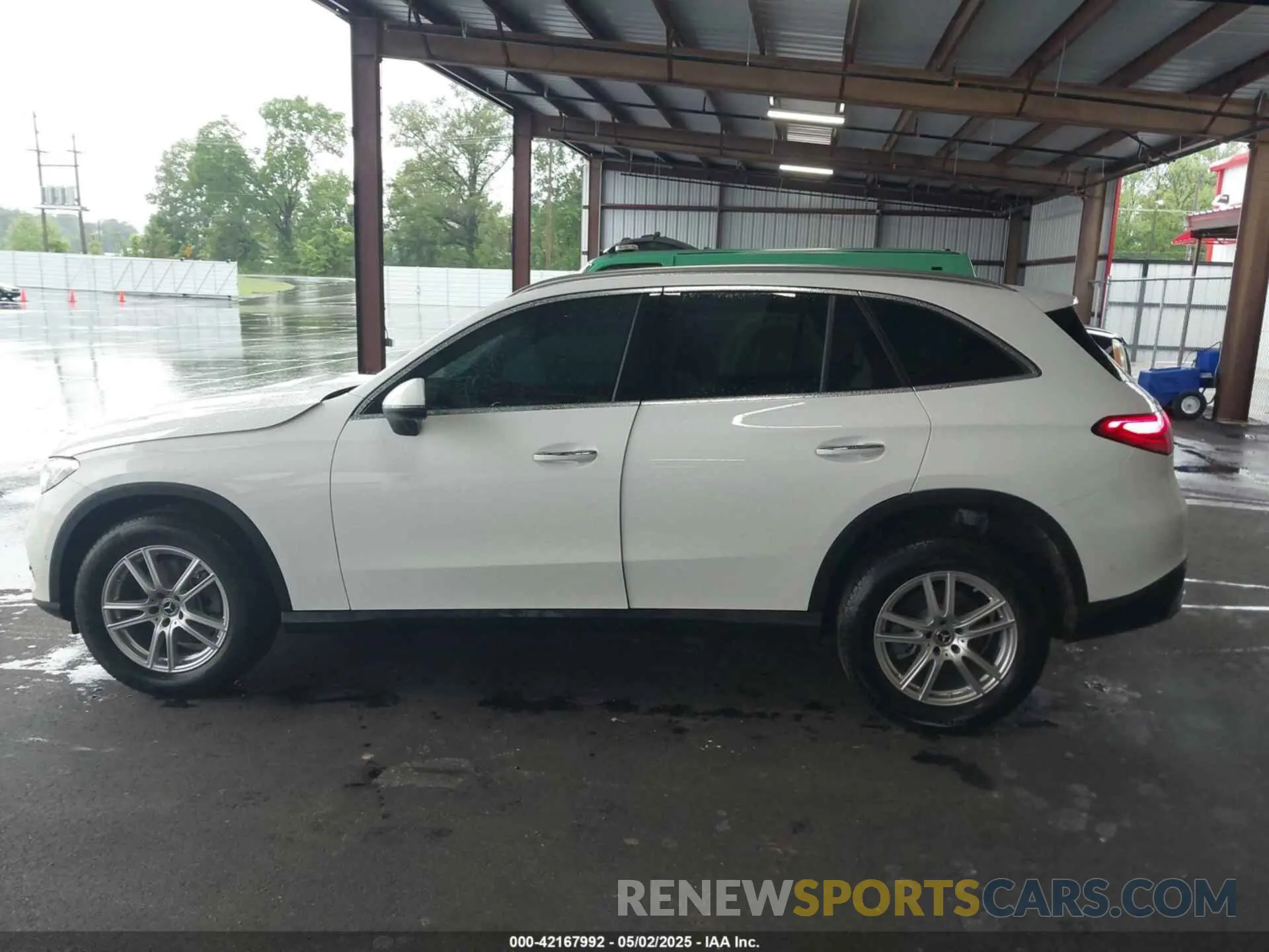 14 Photograph of a damaged car W1NKM4GB6SF337549 MERCEDES-BENZ GLC 300 2025