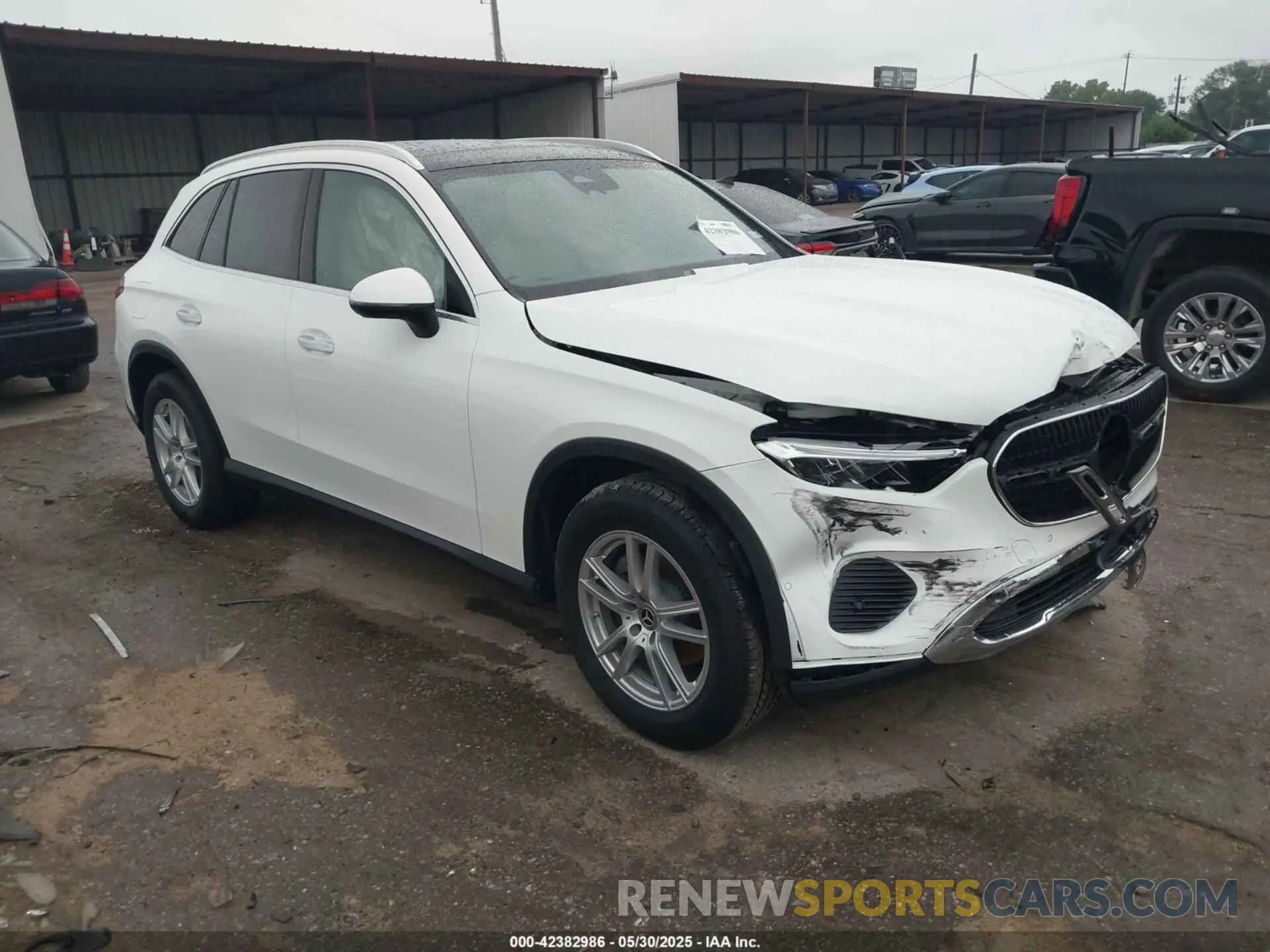1 Photograph of a damaged car W1NKM4GB8SF336659 MERCEDES-BENZ GLC 300 2025