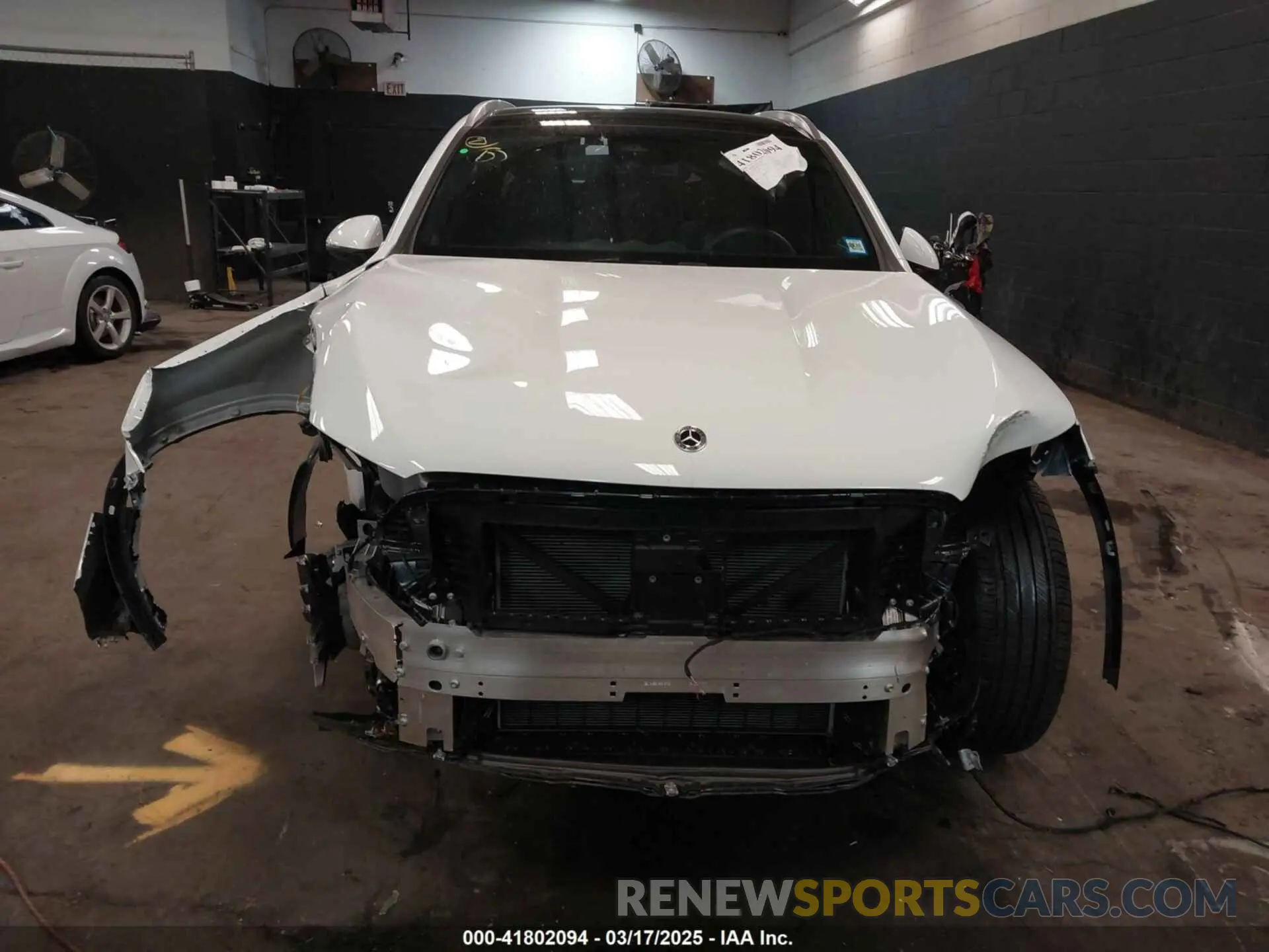 13 Photograph of a damaged car W1NKM4HB3SF272075 MERCEDES-BENZ GLC 300 2025