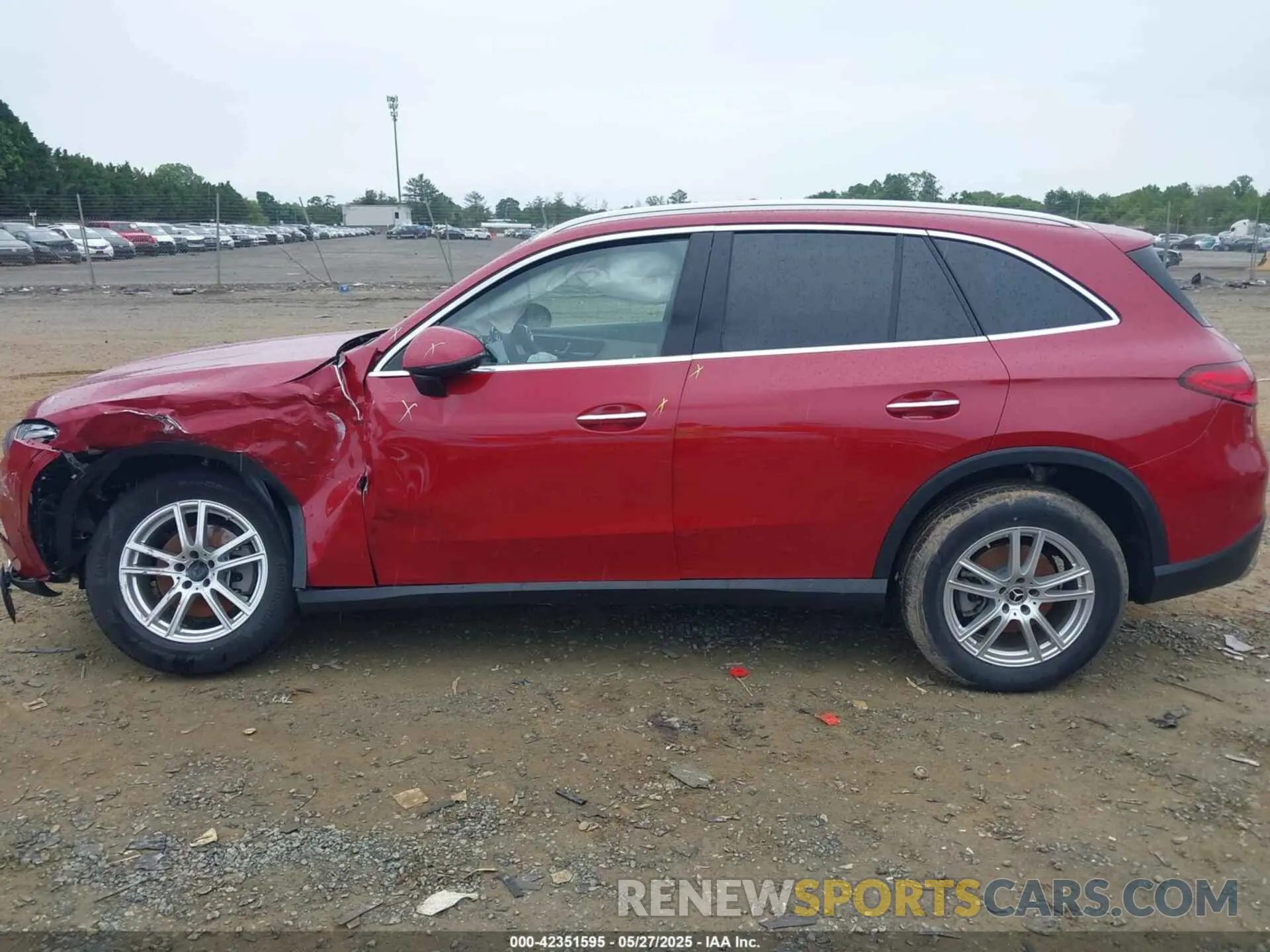 14 Photograph of a damaged car W1NKM4HB9SF239050 MERCEDES-BENZ GLC 300 2025