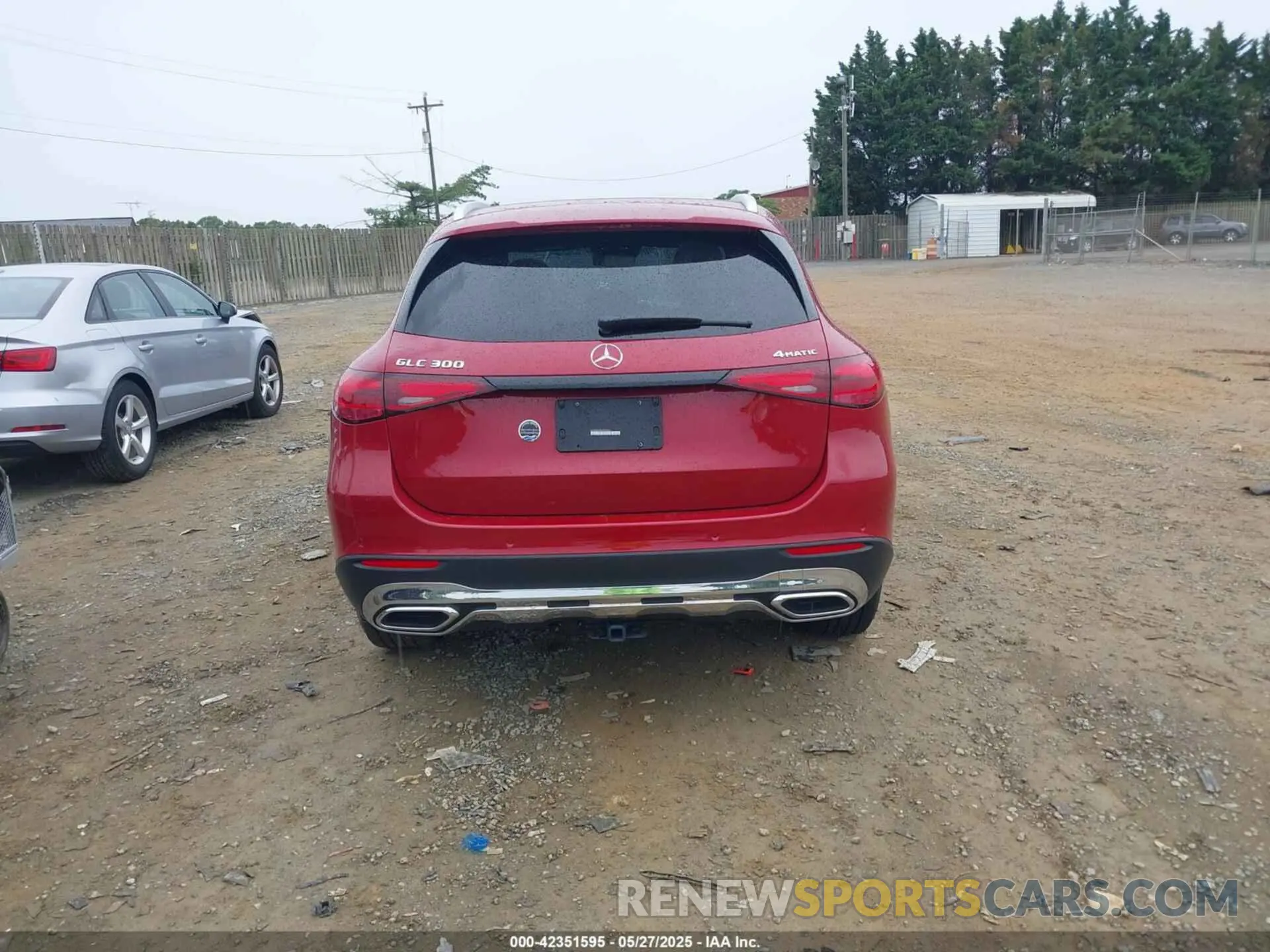 16 Photograph of a damaged car W1NKM4HB9SF239050 MERCEDES-BENZ GLC 300 2025