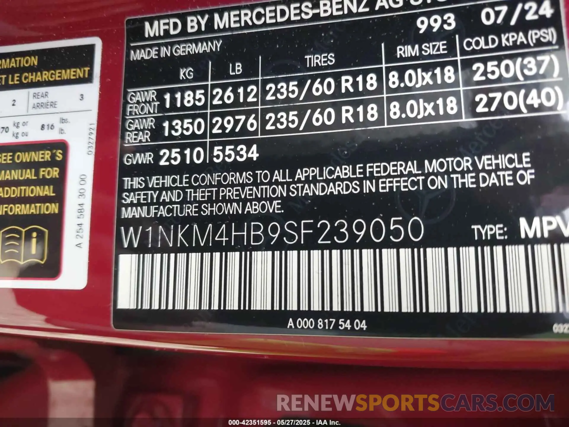 9 Photograph of a damaged car W1NKM4HB9SF239050 MERCEDES-BENZ GLC 300 2025
