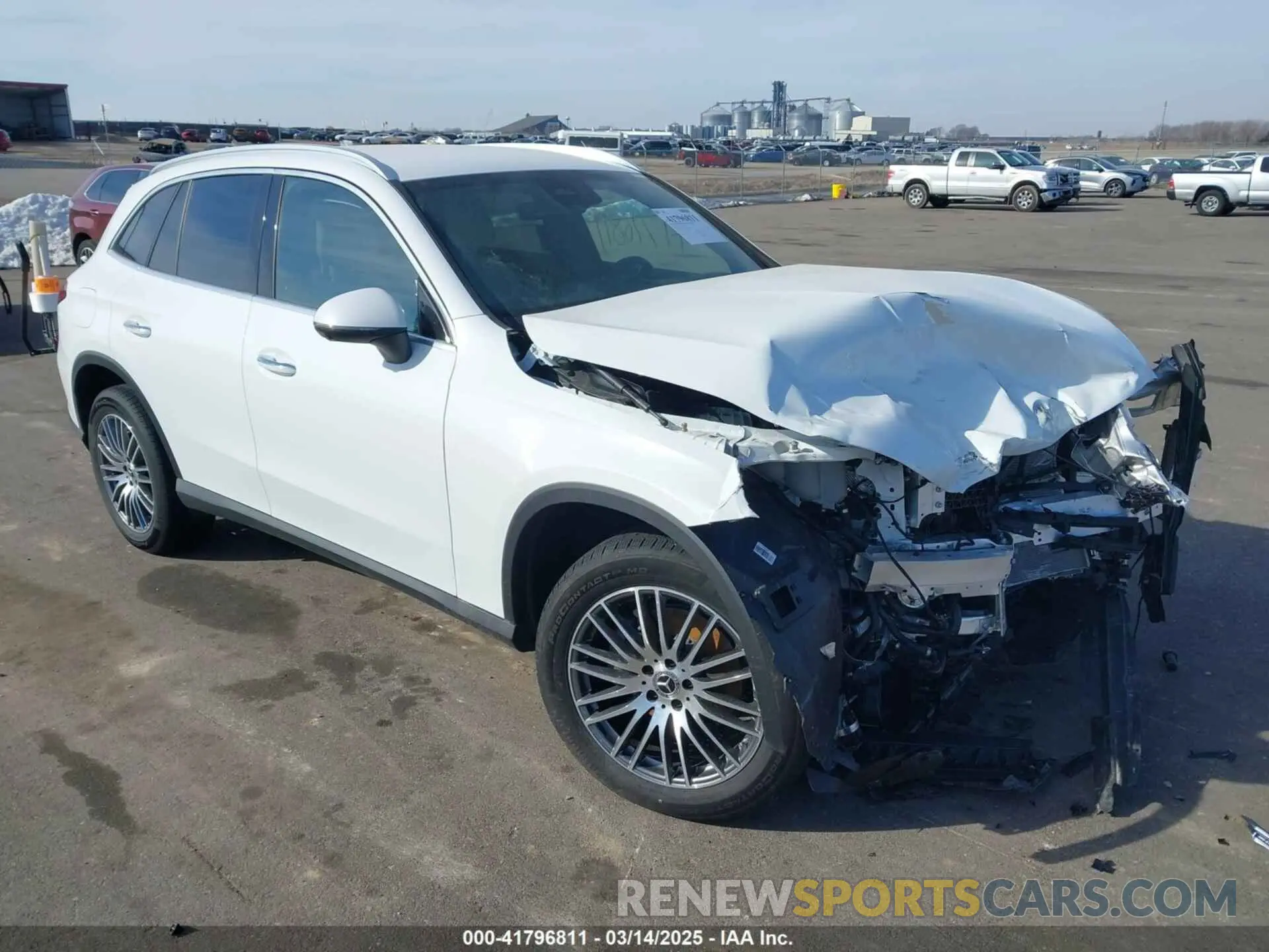 1 Photograph of a damaged car W1NKM4HBXSF282344 MERCEDES-BENZ GLC 300 2025