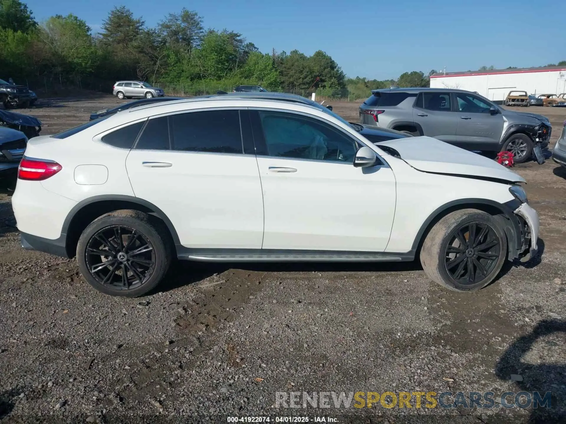 13 Photograph of a damaged car WDC0J4KB1KF638819 MERCEDES-BENZ GLC 300 COUPE 2019