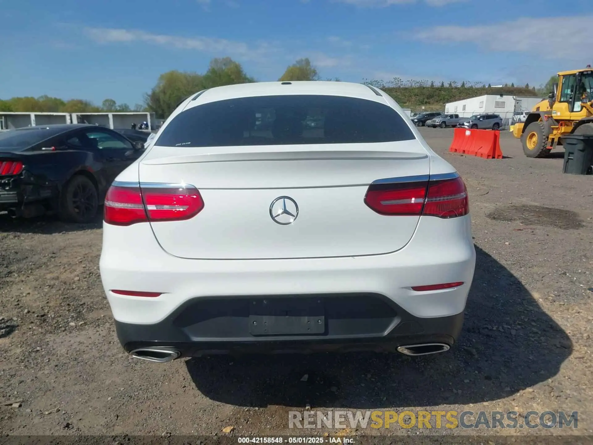 16 Photograph of a damaged car WDC0J4KB4KF538570 MERCEDES-BENZ GLC 300 COUPE 2019