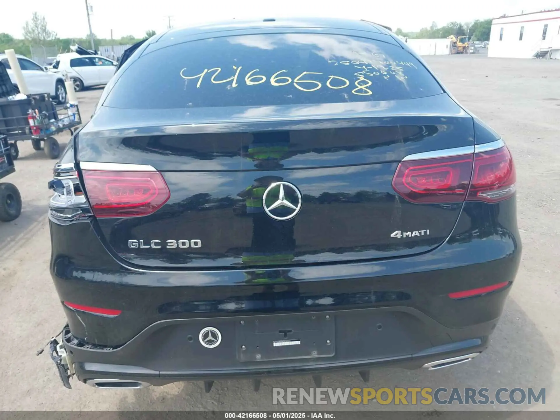16 Photograph of a damaged car W1N0J8EB8LF850068 MERCEDES-BENZ GLC 300 COUPE 2020
