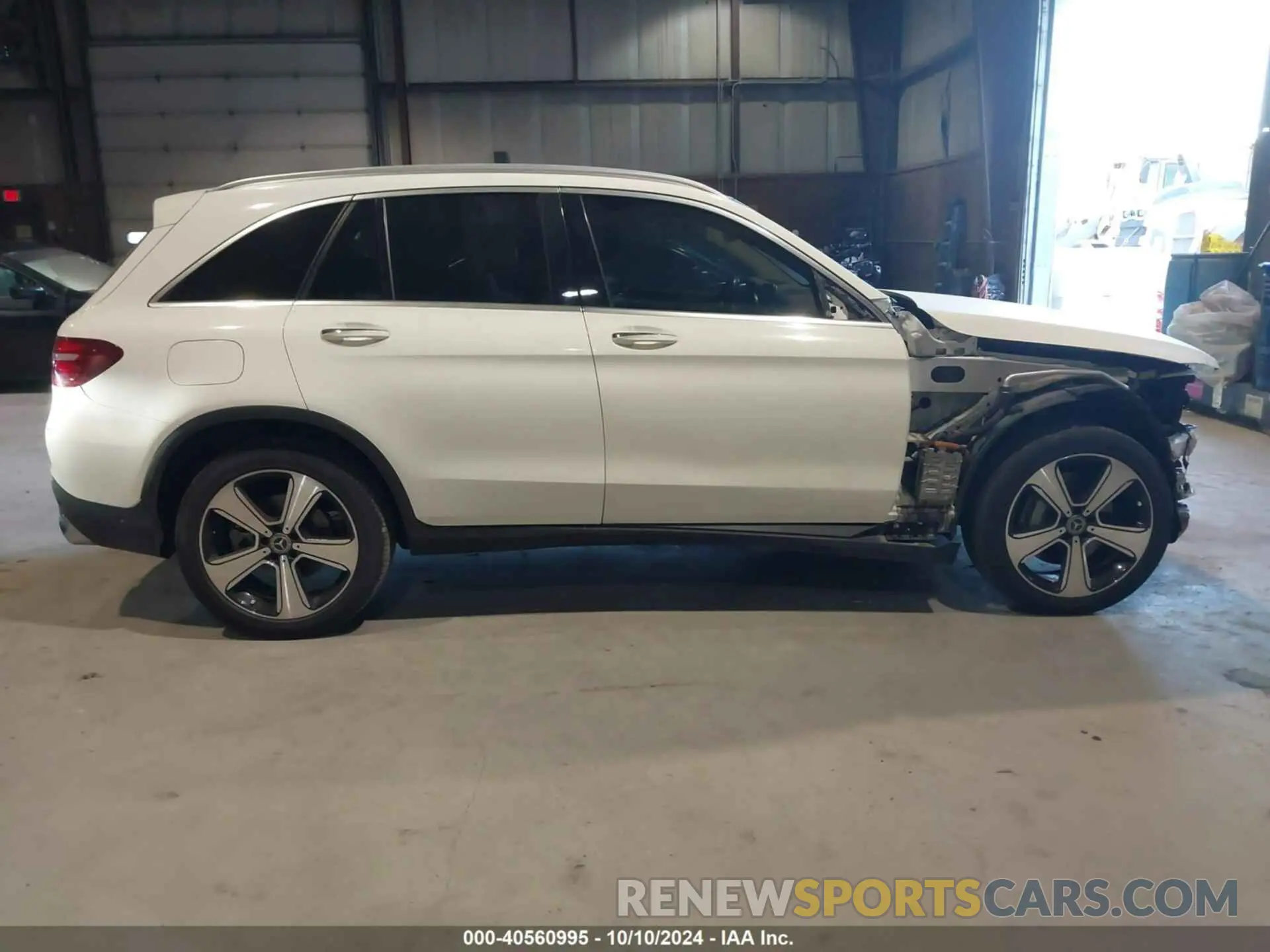 14 Photograph of a damaged car WDC0G5EB0KF640285 MERCEDES-BENZ GLC 350E 2019