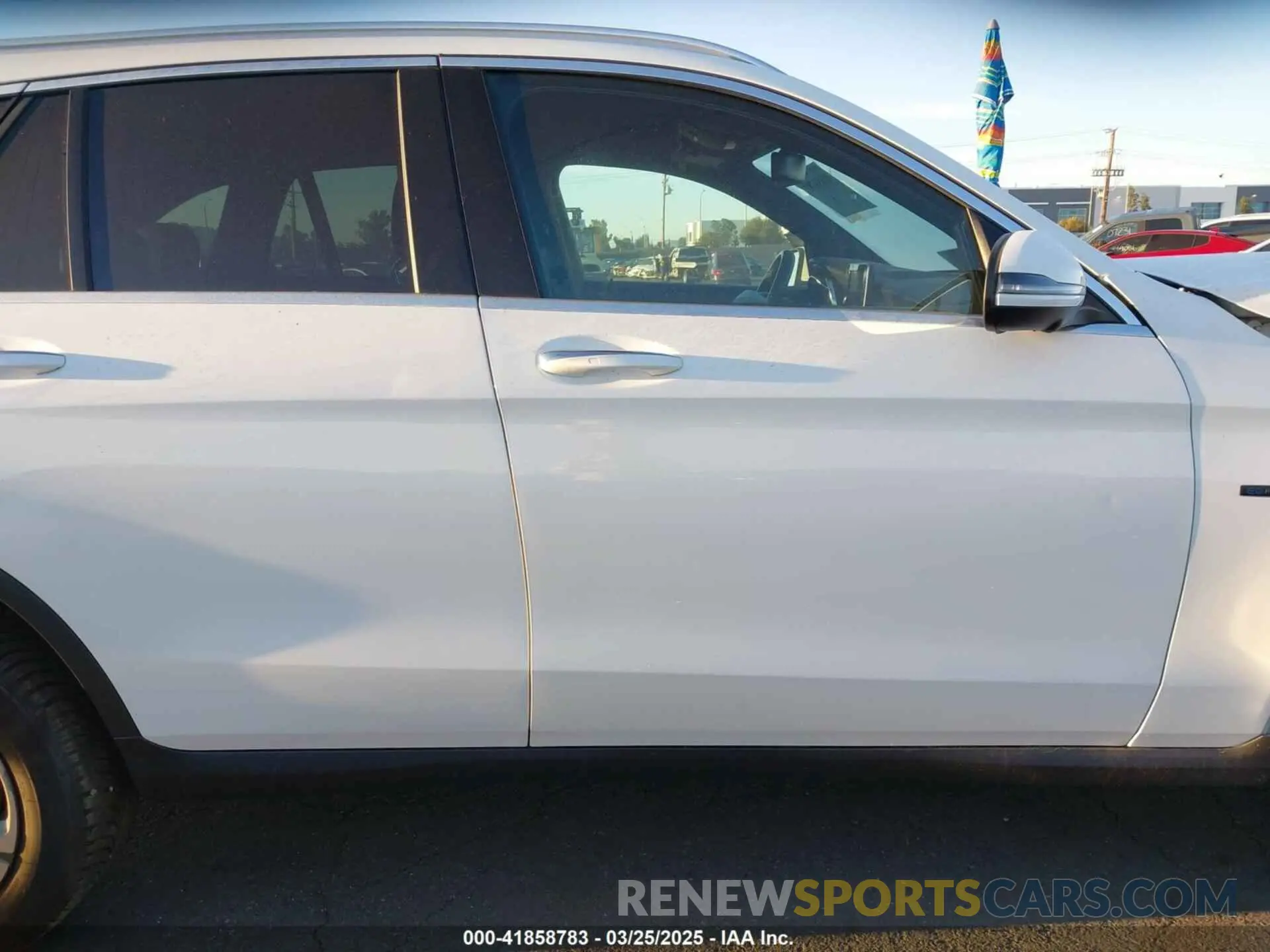 13 Photograph of a damaged car WDC0G5EB1KF519491 MERCEDES-BENZ GLC 350E 2019