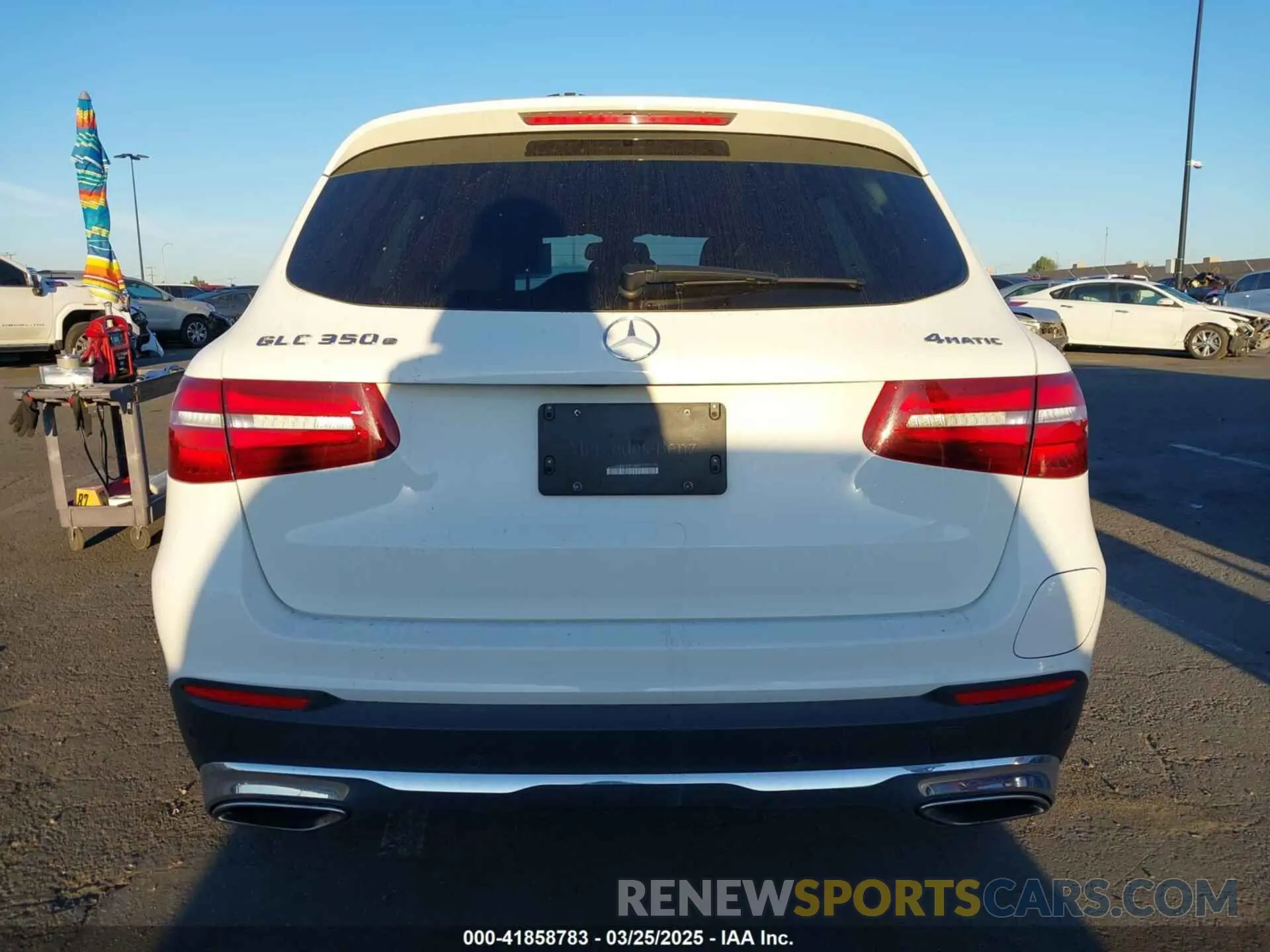 16 Photograph of a damaged car WDC0G5EB1KF519491 MERCEDES-BENZ GLC 350E 2019