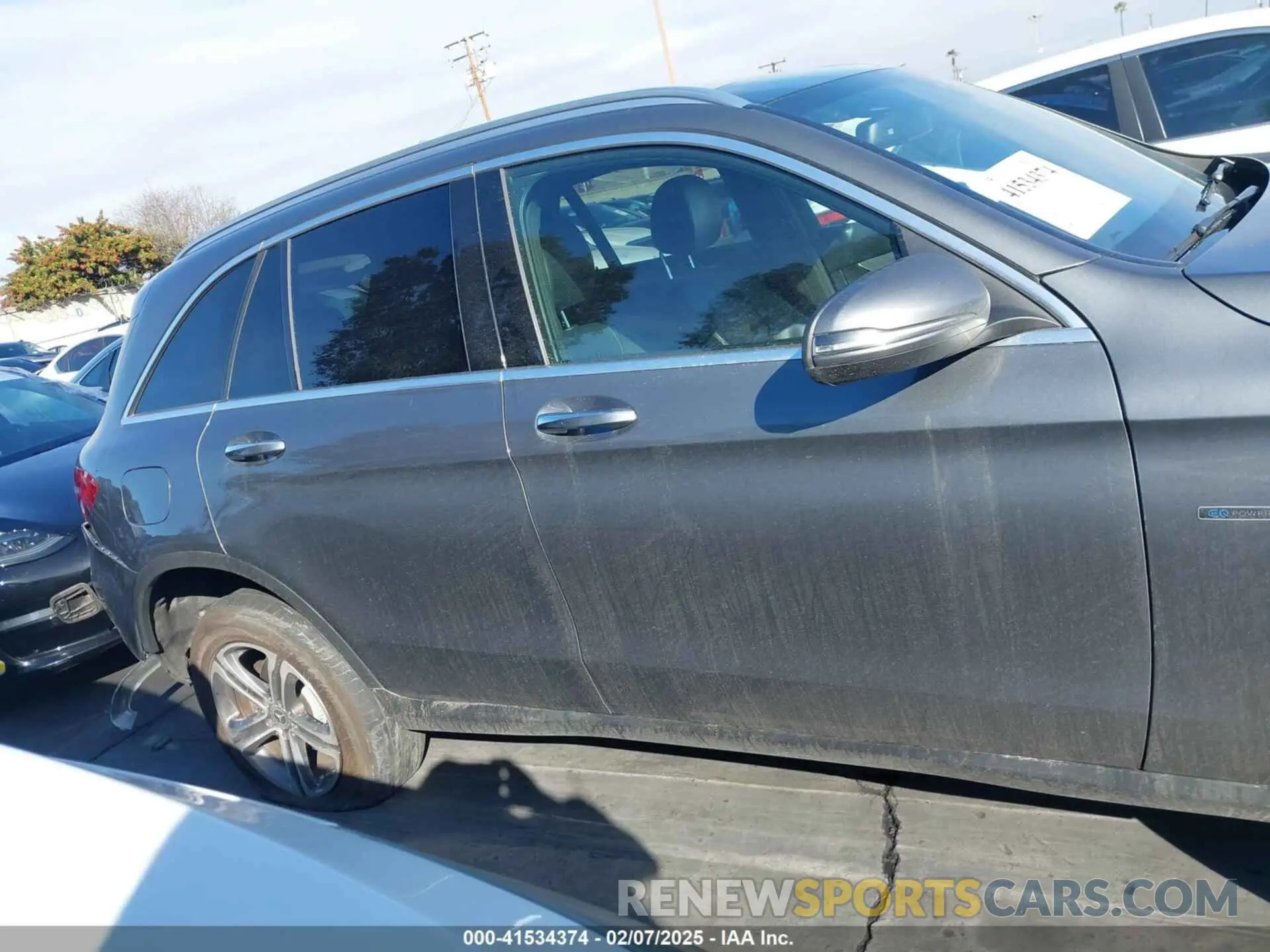 14 Photograph of a damaged car WDC0G5EB1KF579447 MERCEDES-BENZ GLC 350E 2019