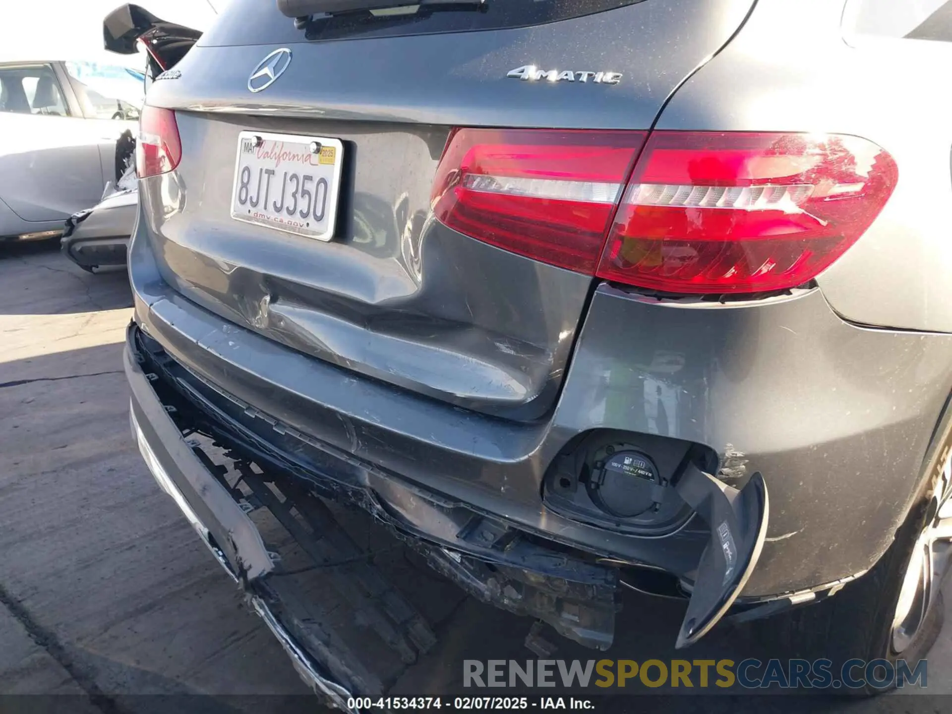 6 Photograph of a damaged car WDC0G5EB1KF579447 MERCEDES-BENZ GLC 350E 2019