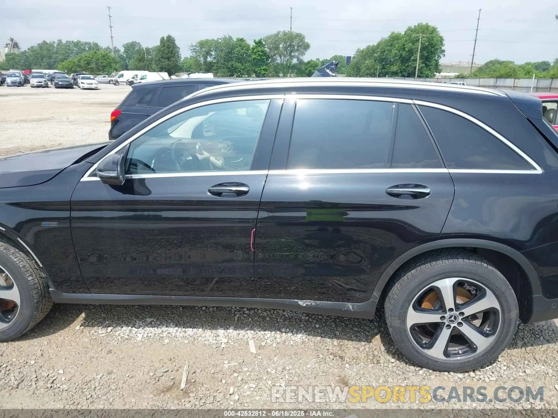 15 Photograph of a damaged car WDC0G5EB3KF578400 MERCEDES-BENZ GLC 350E 2019