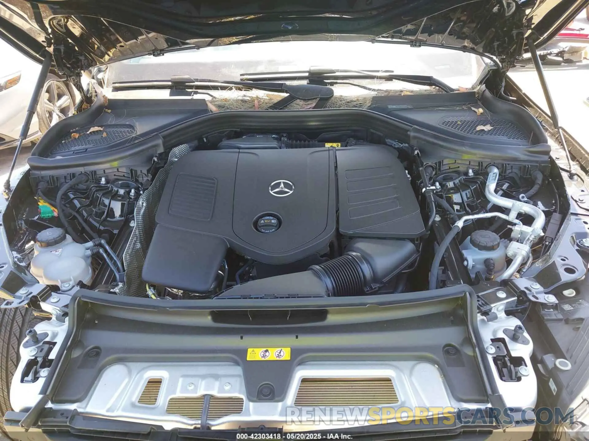 10 Photograph of a damaged car W1NKM5GBXSU079943 MERCEDES-BENZ GLC 350E 2025