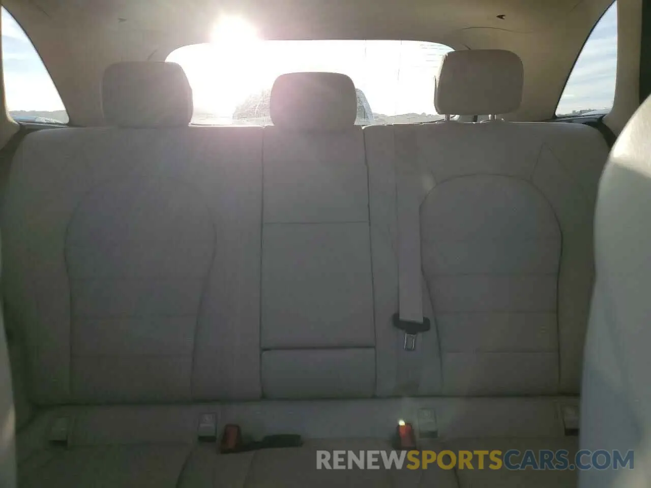 10 Photograph of a damaged car WDC0G4JB0KF599477 MERCEDES-BENZ GLC-CLASS 2019