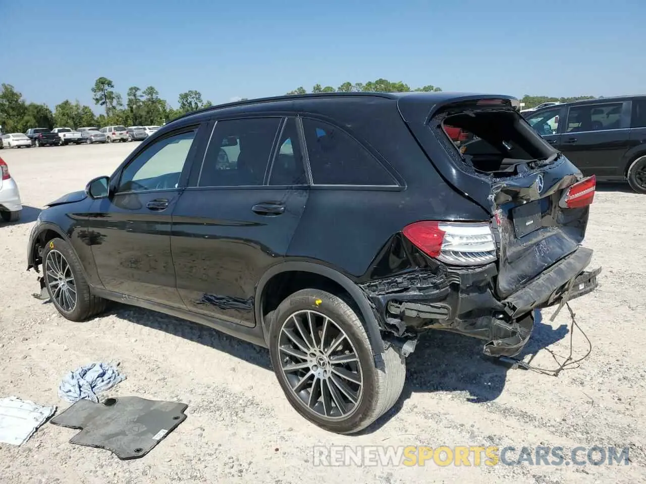 2 Photograph of a damaged car WDC0G4JB0KV137152 MERCEDES-BENZ GLC-CLASS 2019