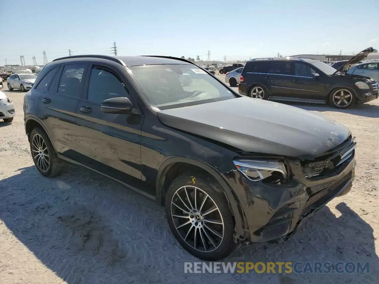 4 Photograph of a damaged car WDC0G4JB0KV137152 MERCEDES-BENZ GLC-CLASS 2019
