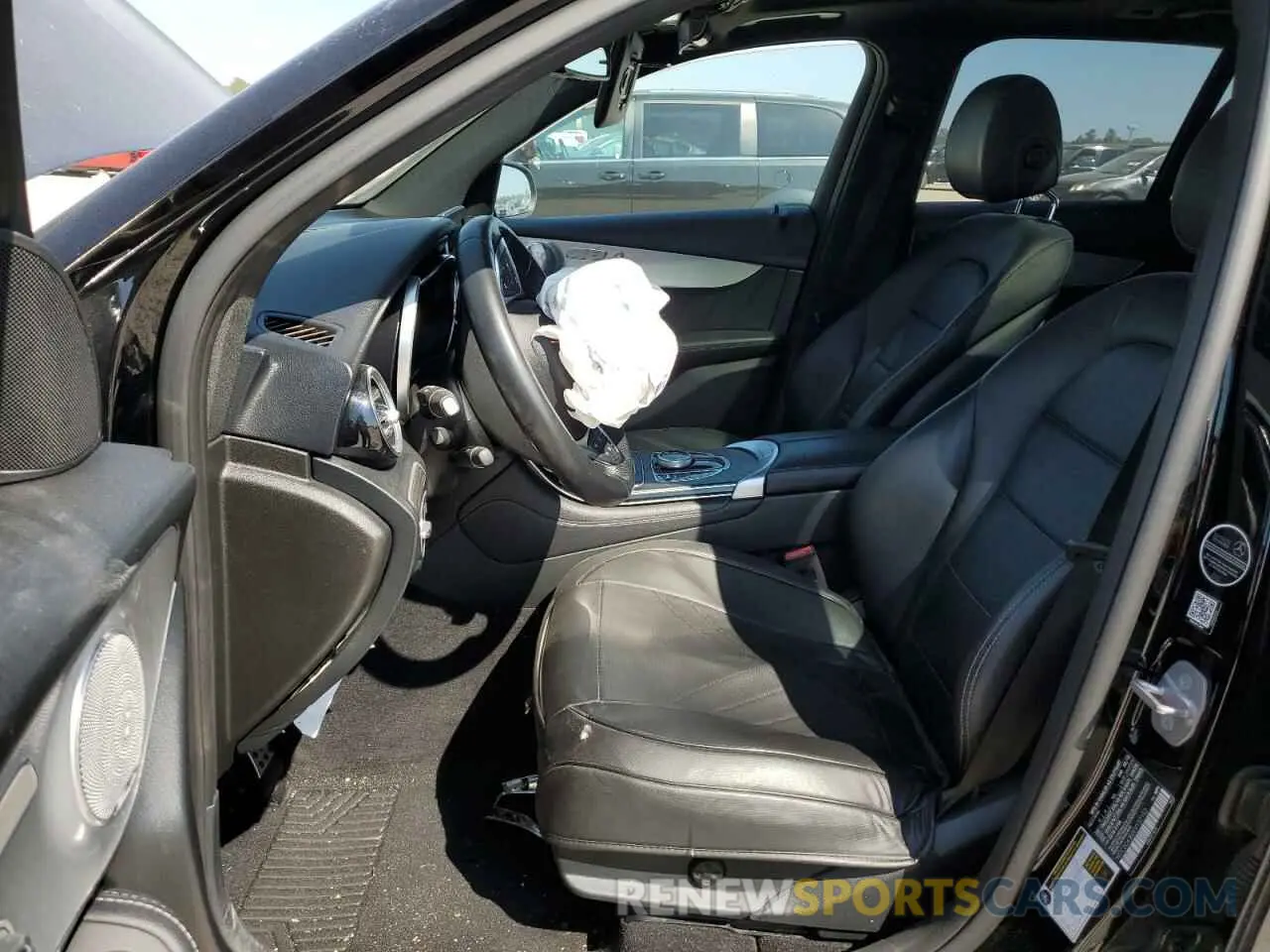 7 Photograph of a damaged car WDC0G4JB0KV137152 MERCEDES-BENZ GLC-CLASS 2019