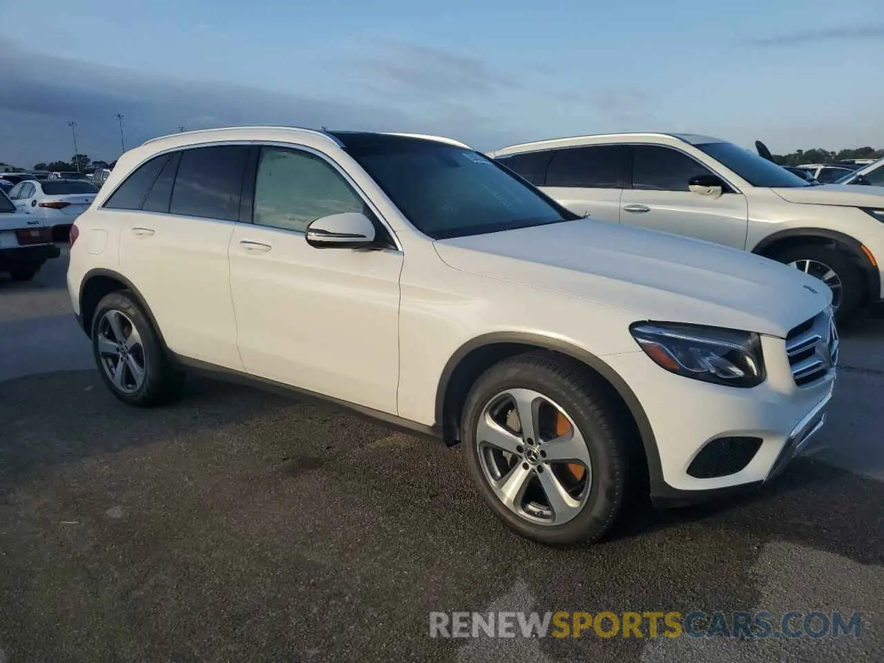 4 Photograph of a damaged car WDC0G4JB0KV167381 MERCEDES-BENZ GLC-CLASS 2019