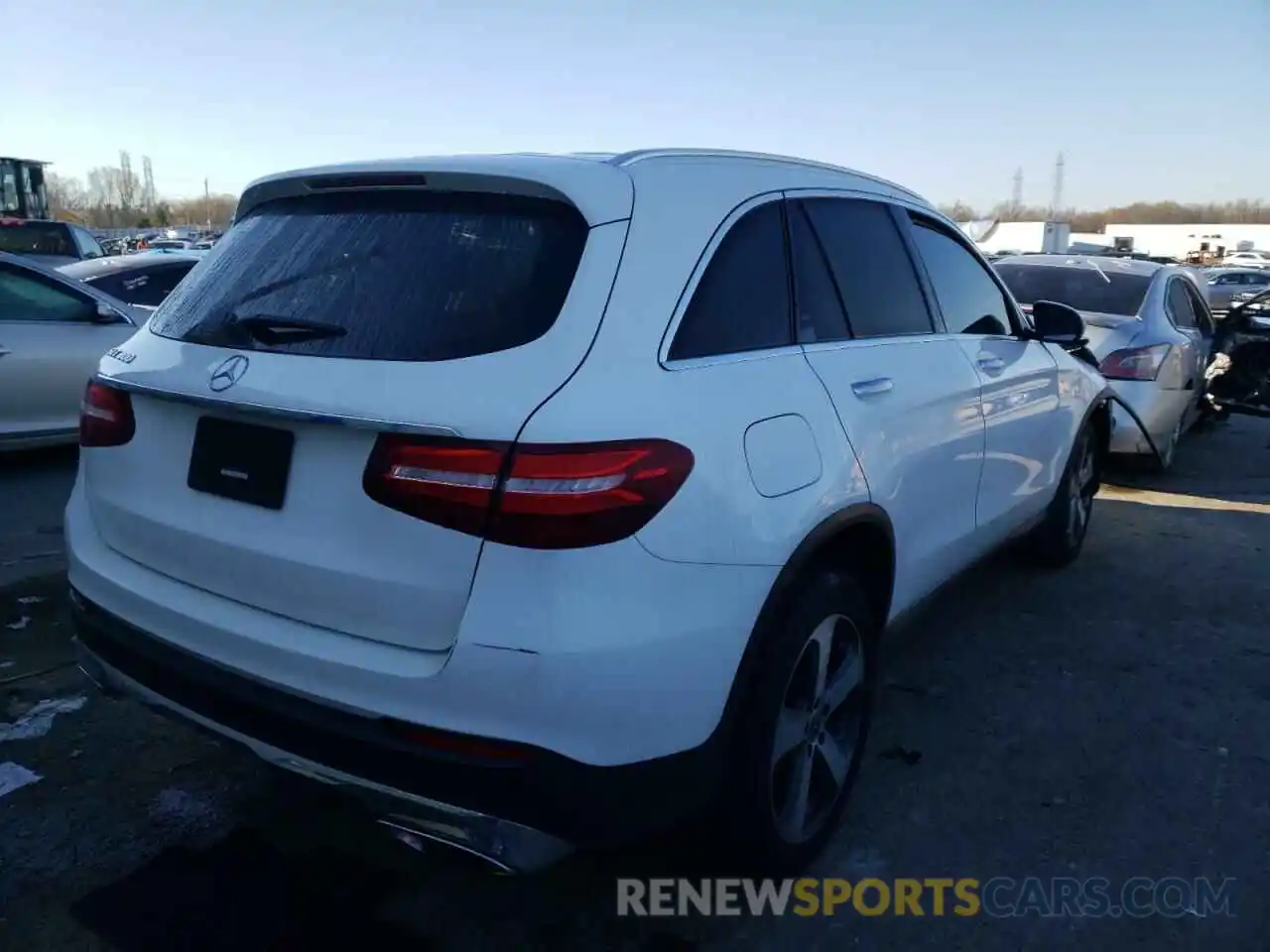 4 Photograph of a damaged car WDC0G4JB0KV170281 MERCEDES-BENZ GLC-CLASS 2019