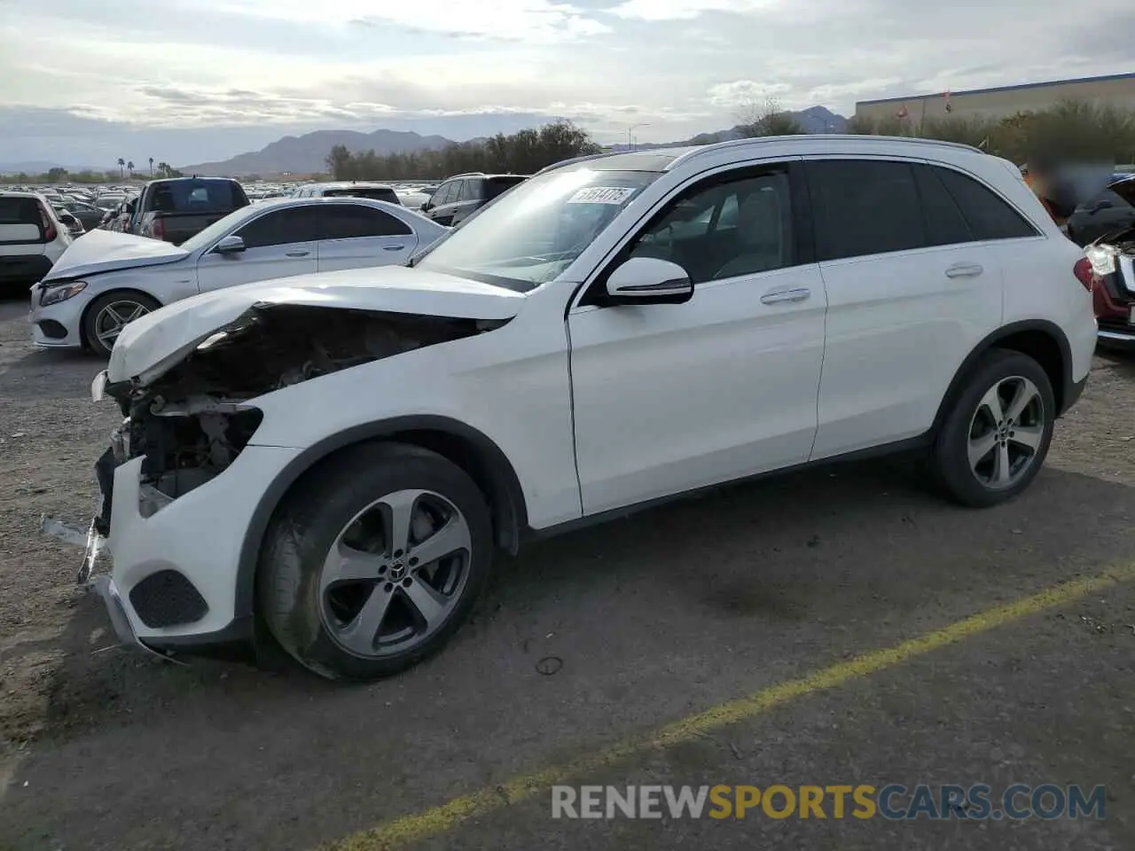 1 Photograph of a damaged car WDC0G4JB1KF588004 MERCEDES-BENZ GLC-CLASS 2019