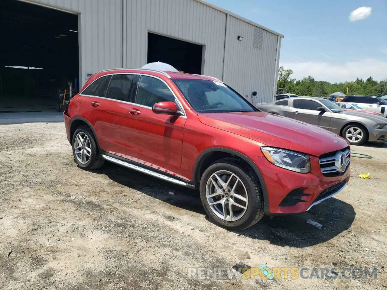 4 Photograph of a damaged car WDC0G4JB1KF590528 MERCEDES-BENZ GLC-CLASS 2019