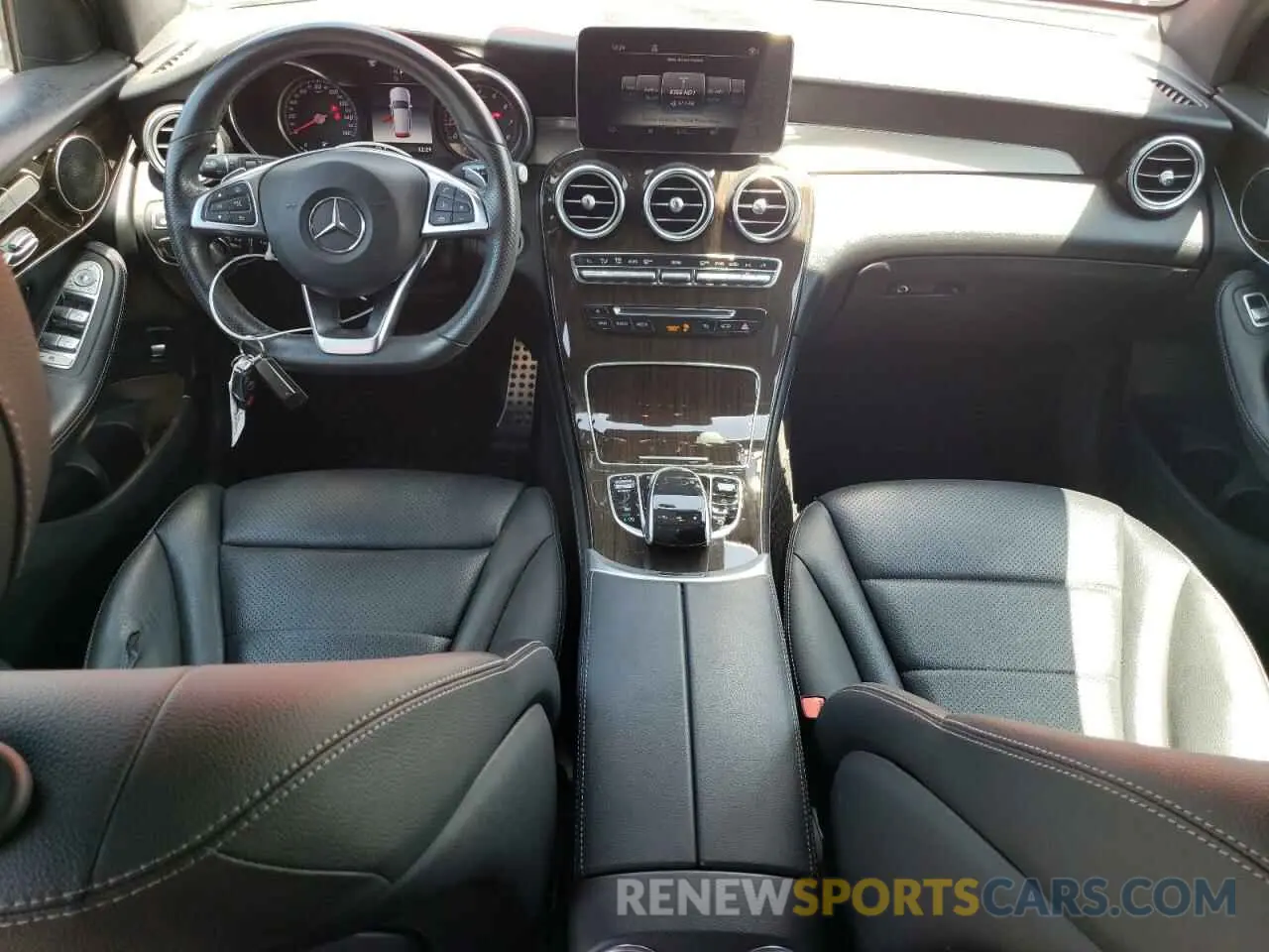 8 Photograph of a damaged car WDC0G4JB1KF590528 MERCEDES-BENZ GLC-CLASS 2019