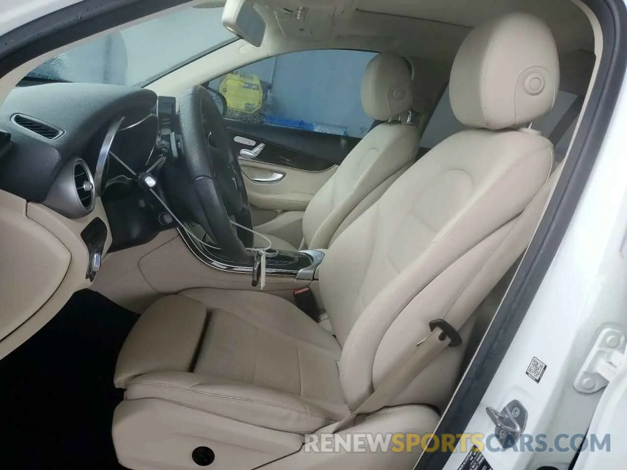 7 Photograph of a damaged car WDC0G4JB1KF606534 MERCEDES-BENZ GLC-CLASS 2019