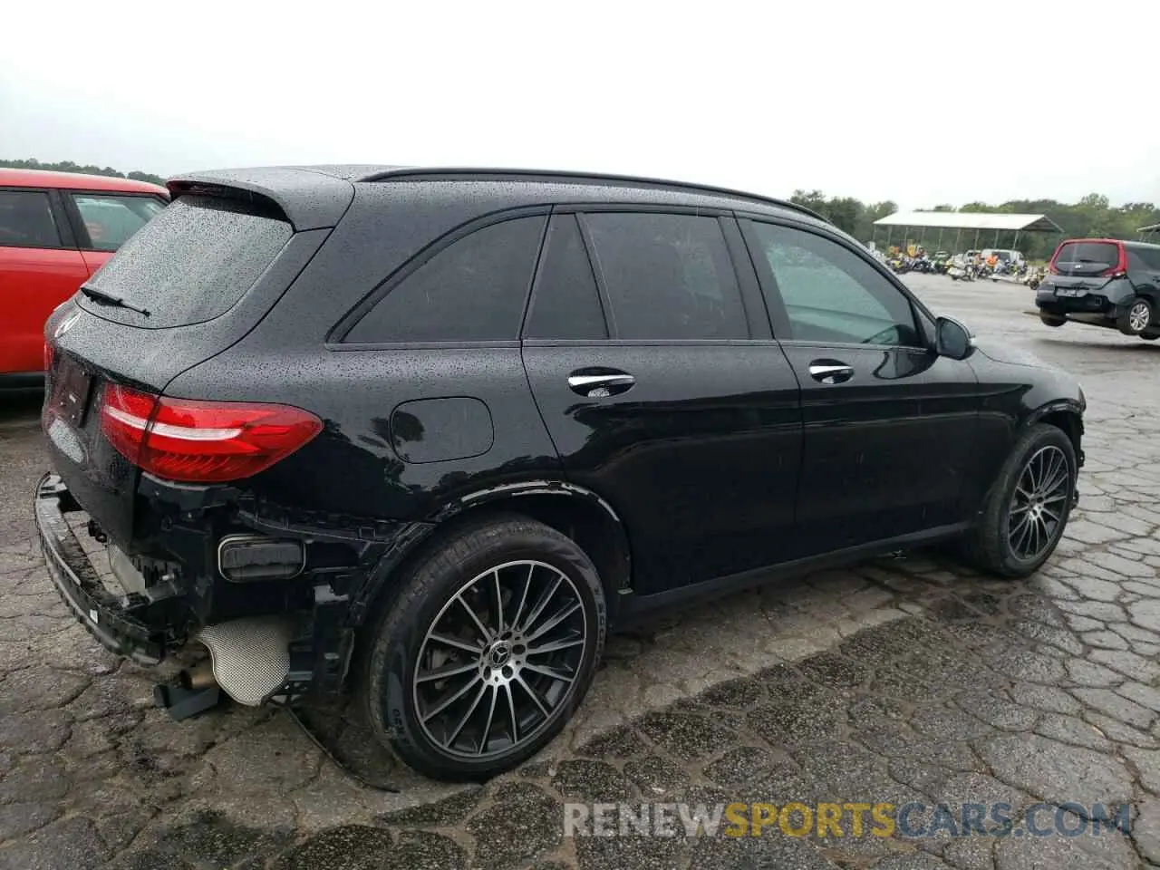 3 Photograph of a damaged car WDC0G4JB1KV189440 MERCEDES-BENZ GLC-CLASS 2019