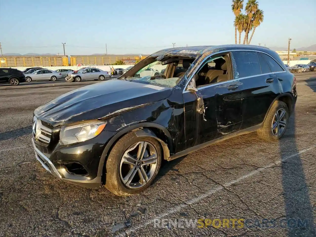 1 Photograph of a damaged car WDC0G4JB3KF592796 MERCEDES-BENZ GLC-CLASS 2019