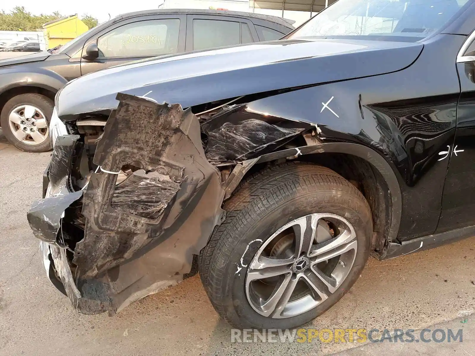 9 Photograph of a damaged car WDC0G4JB3KF610200 MERCEDES-BENZ GLC-CLASS 2019