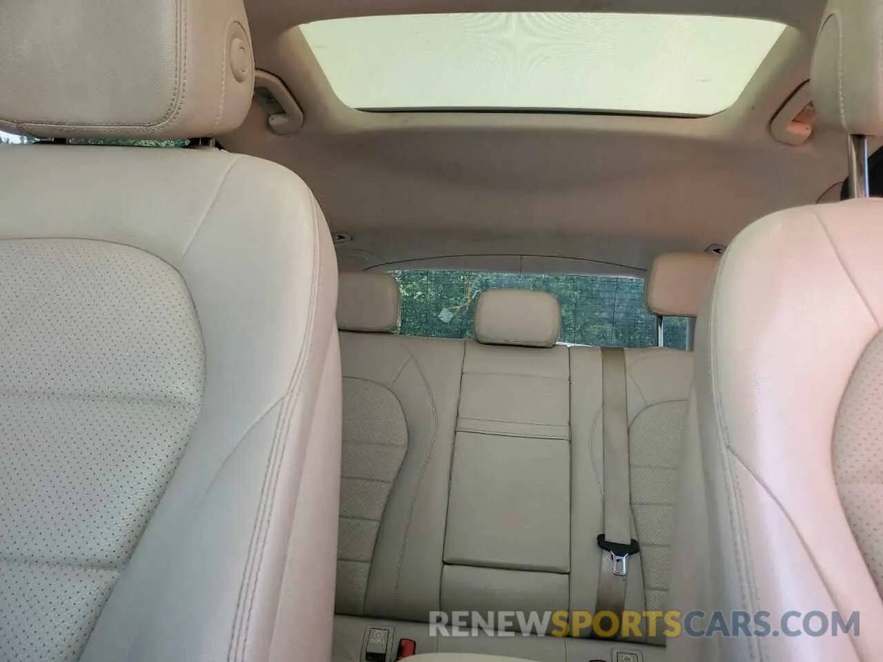10 Photograph of a damaged car WDC0G4JB3KV169139 MERCEDES-BENZ GLC-CLASS 2019