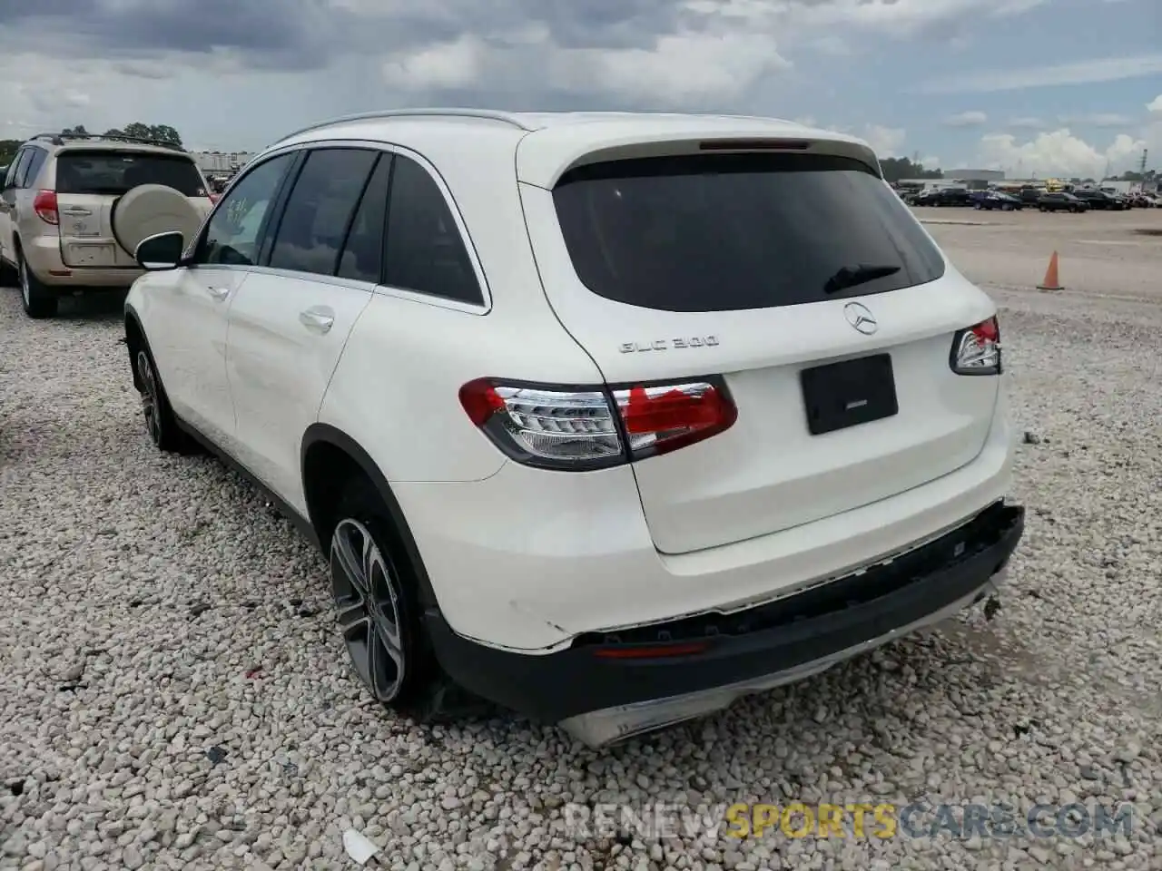 3 Photograph of a damaged car WDC0G4JB4KV158747 MERCEDES-BENZ GLC-CLASS 2019