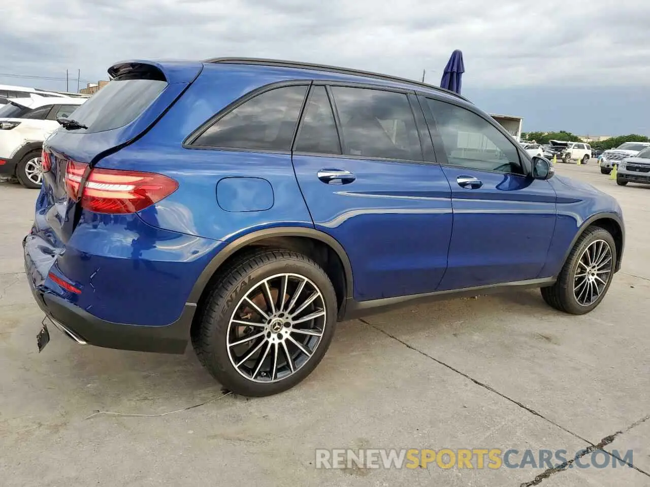 3 Photograph of a damaged car WDC0G4JB5KF562506 MERCEDES-BENZ GLC-CLASS 2019