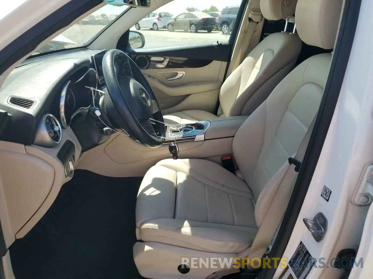 7 Photograph of a damaged car WDC0G4JB5KV132044 MERCEDES-BENZ GLC-CLASS 2019