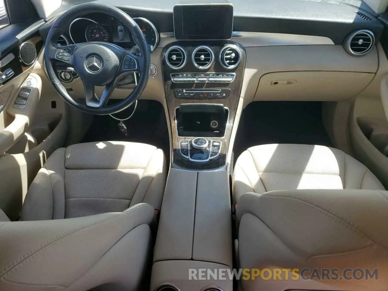 8 Photograph of a damaged car WDC0G4JB5KV132044 MERCEDES-BENZ GLC-CLASS 2019