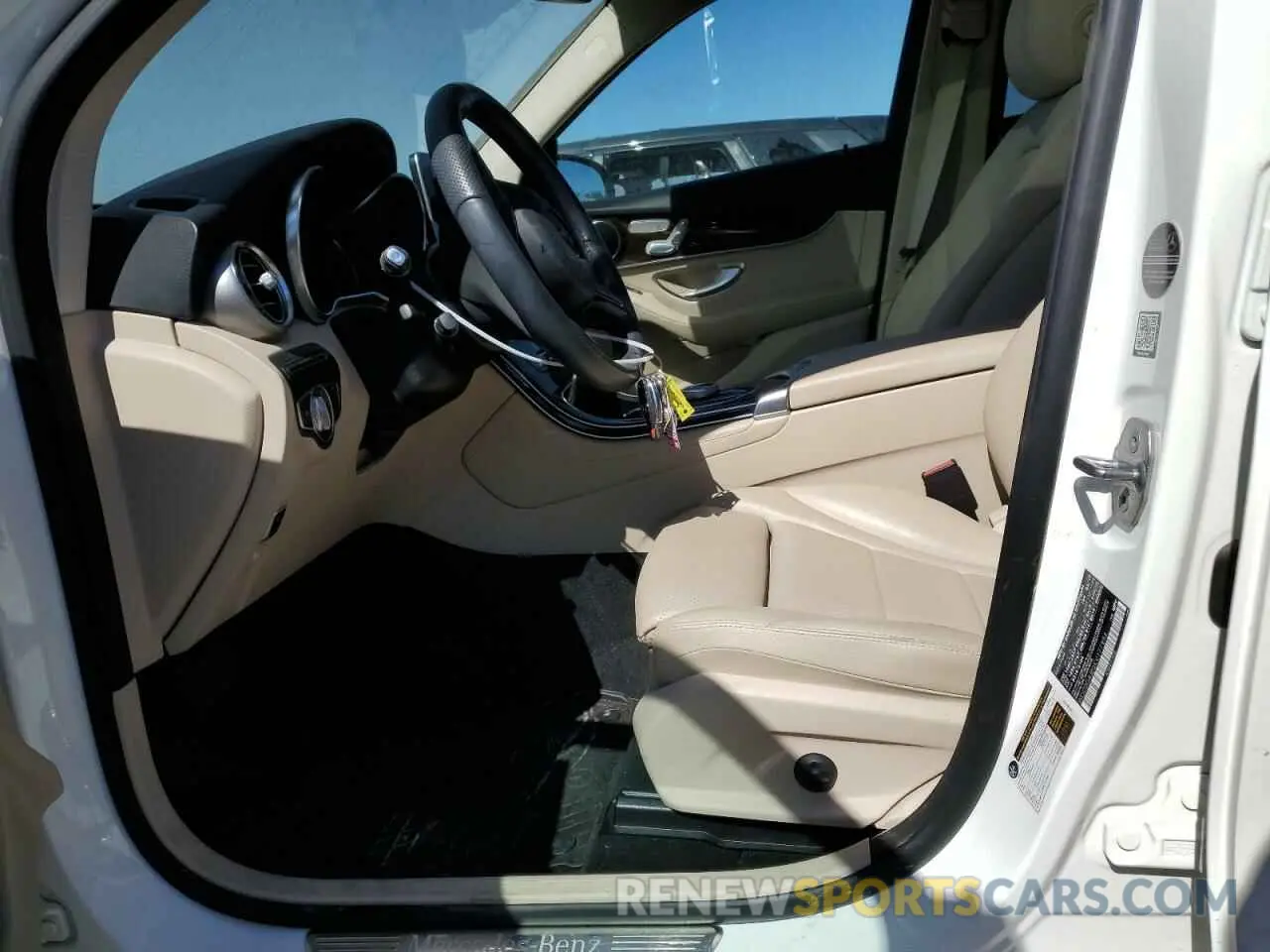 7 Photograph of a damaged car WDC0G4JB5KV177954 MERCEDES-BENZ GLC-CLASS 2019