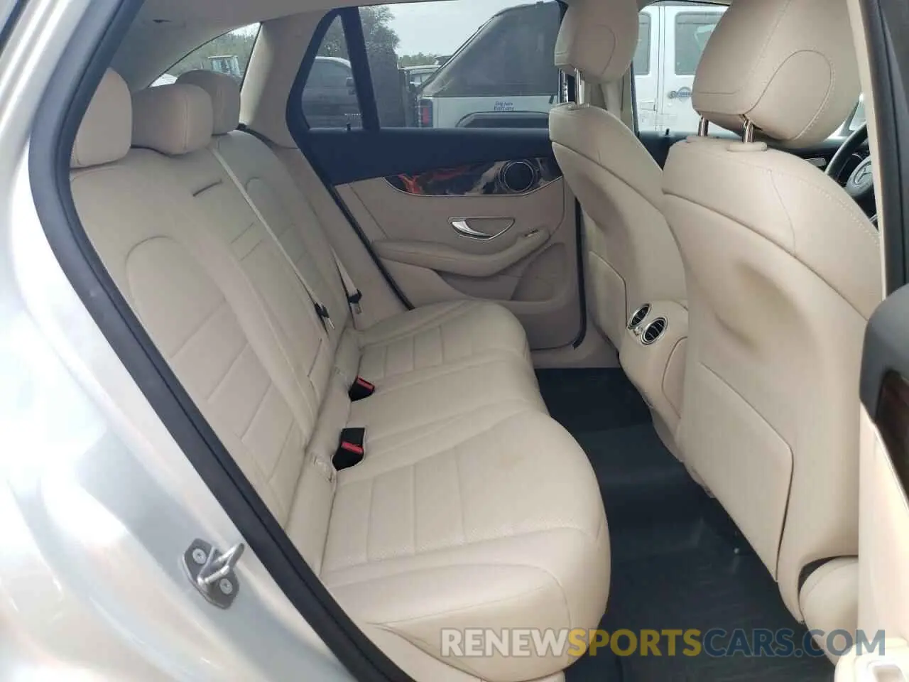 11 Photograph of a damaged car WDC0G4JB5KV196567 MERCEDES-BENZ GLC-CLASS 2019