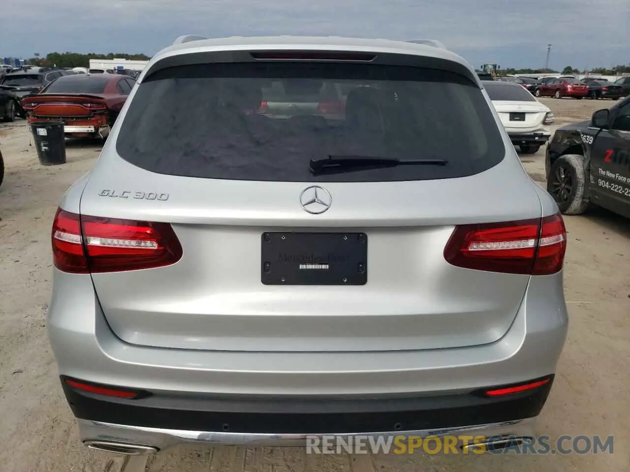 6 Photograph of a damaged car WDC0G4JB5KV196567 MERCEDES-BENZ GLC-CLASS 2019