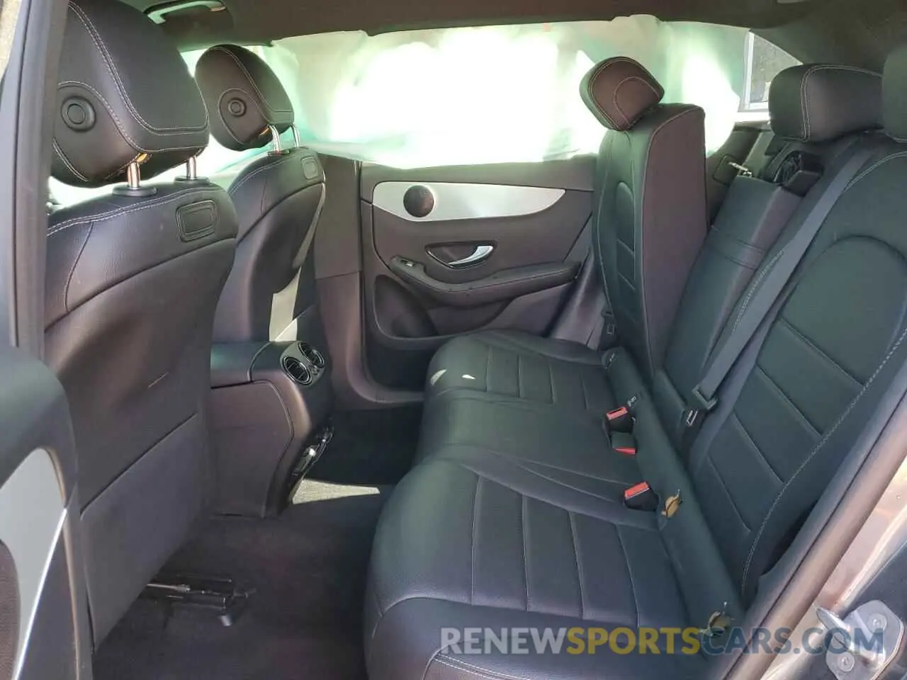 11 Photograph of a damaged car WDC0G4JB6KF667801 MERCEDES-BENZ GLC-CLASS 2019
