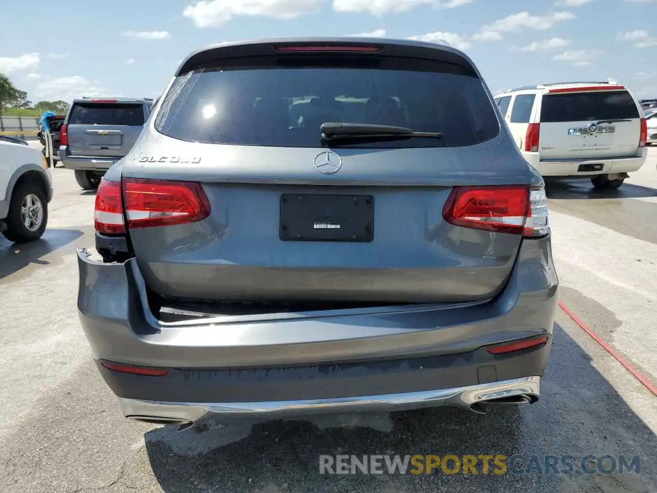 6 Photograph of a damaged car WDC0G4JB6KF667801 MERCEDES-BENZ GLC-CLASS 2019