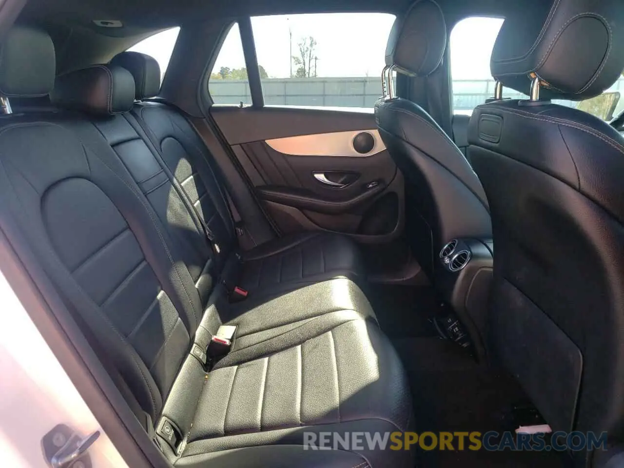 11 Photograph of a damaged car WDC0G4JB6KV145384 MERCEDES-BENZ GLC-CLASS 2019