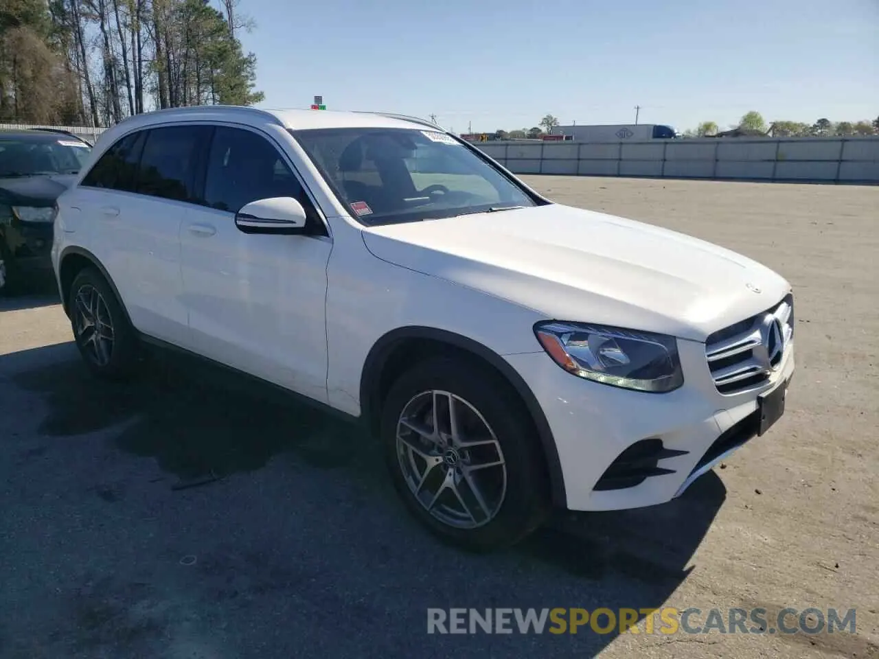 4 Photograph of a damaged car WDC0G4JB6KV145384 MERCEDES-BENZ GLC-CLASS 2019