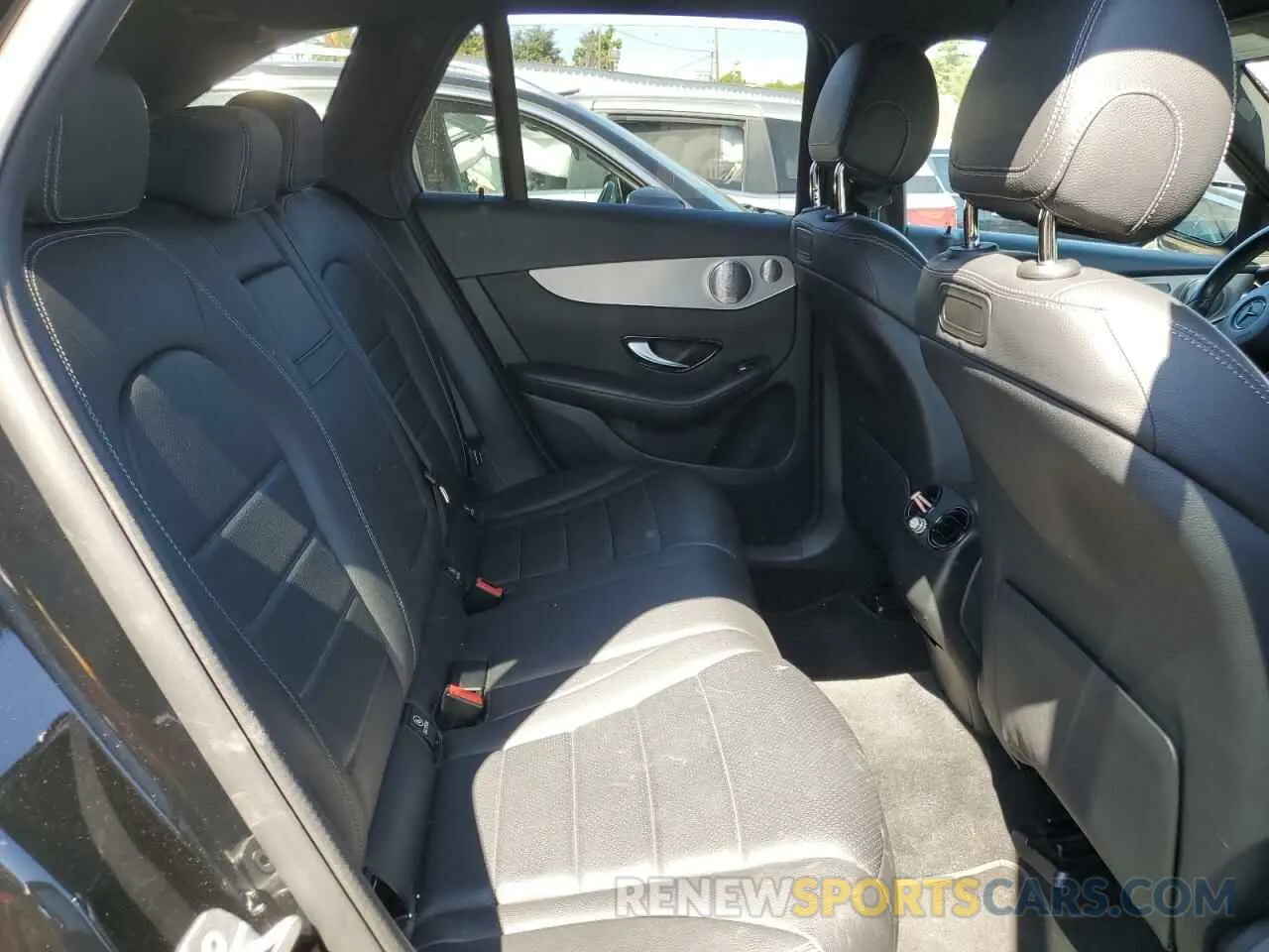 10 Photograph of a damaged car WDC0G4JB6KV157051 MERCEDES-BENZ GLC-CLASS 2019