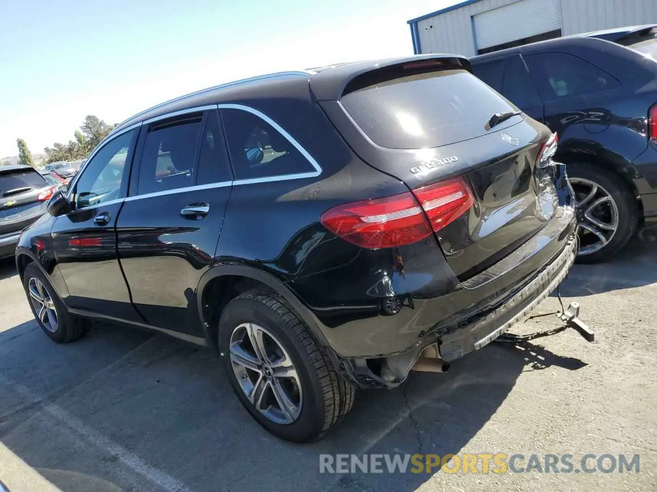 2 Photograph of a damaged car WDC0G4JB6KV157051 MERCEDES-BENZ GLC-CLASS 2019