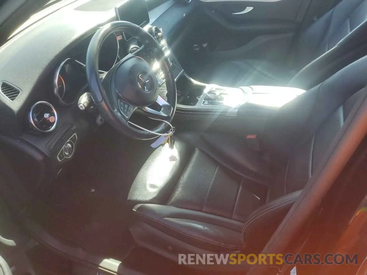 7 Photograph of a damaged car WDC0G4JB6KV157051 MERCEDES-BENZ GLC-CLASS 2019