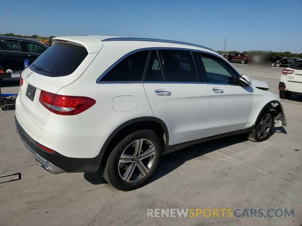3 Photograph of a damaged car WDC0G4JB6KV171094 MERCEDES-BENZ GLC-CLASS 2019