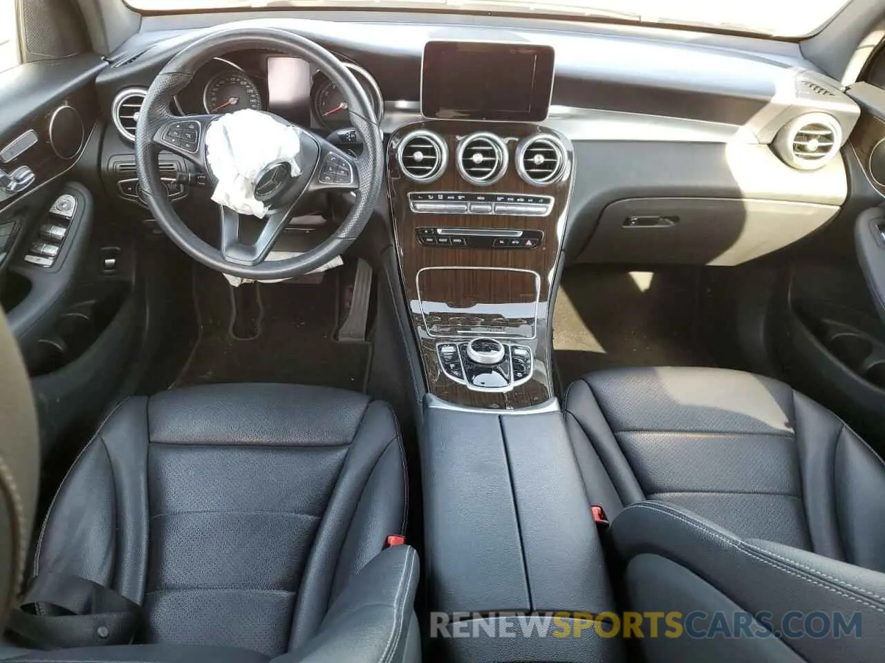 8 Photograph of a damaged car WDC0G4JB6KV171094 MERCEDES-BENZ GLC-CLASS 2019