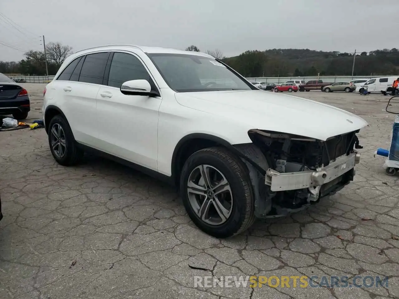 4 Photograph of a damaged car WDC0G4JB7KV153347 MERCEDES-BENZ GLC-CLASS 2019